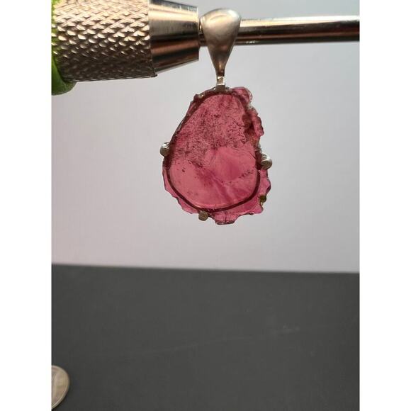 NEW Pink tourmaline sterling silver pendant 2.16 grams - Picture 7 of 10